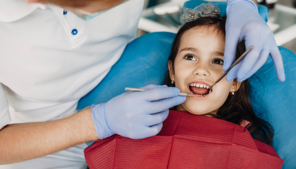 © Clínica Dental Uribarri. Tratamiento Odontopediatría. Niña