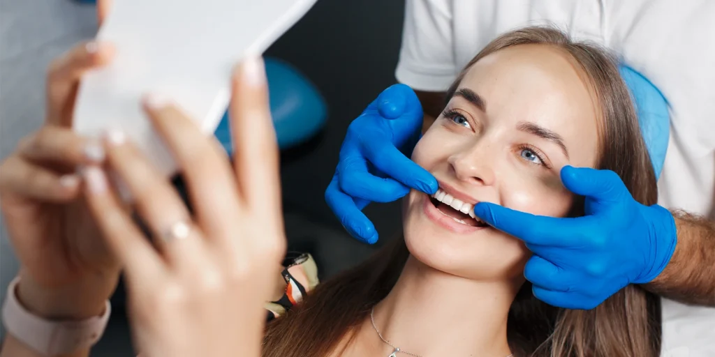 Clínica Dental Uribarri - Tratamiento de Estética dental. Imagen de Freepik